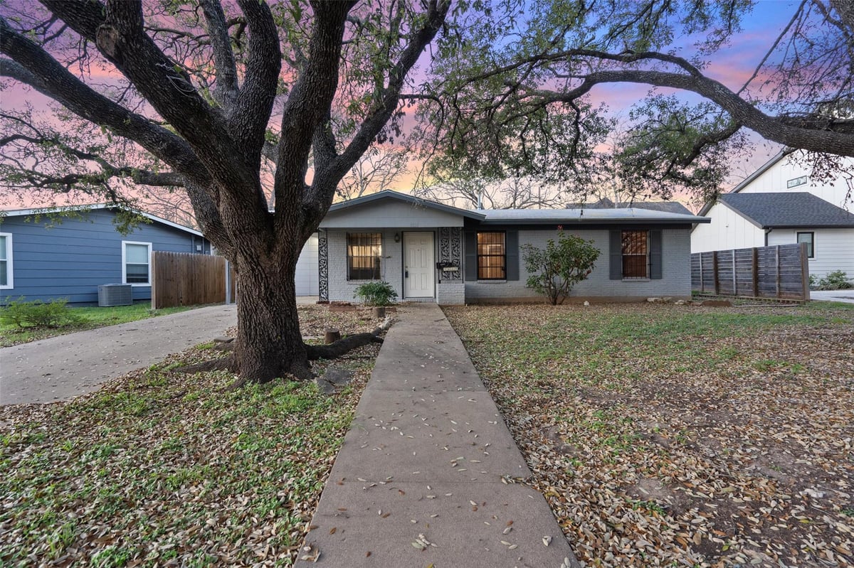 View 4614 Philco Dr in Park Forest Sec 04 4614 Philco Dr - front exterior - Luxury home in Park Forest Sec 04, Austin, TX
