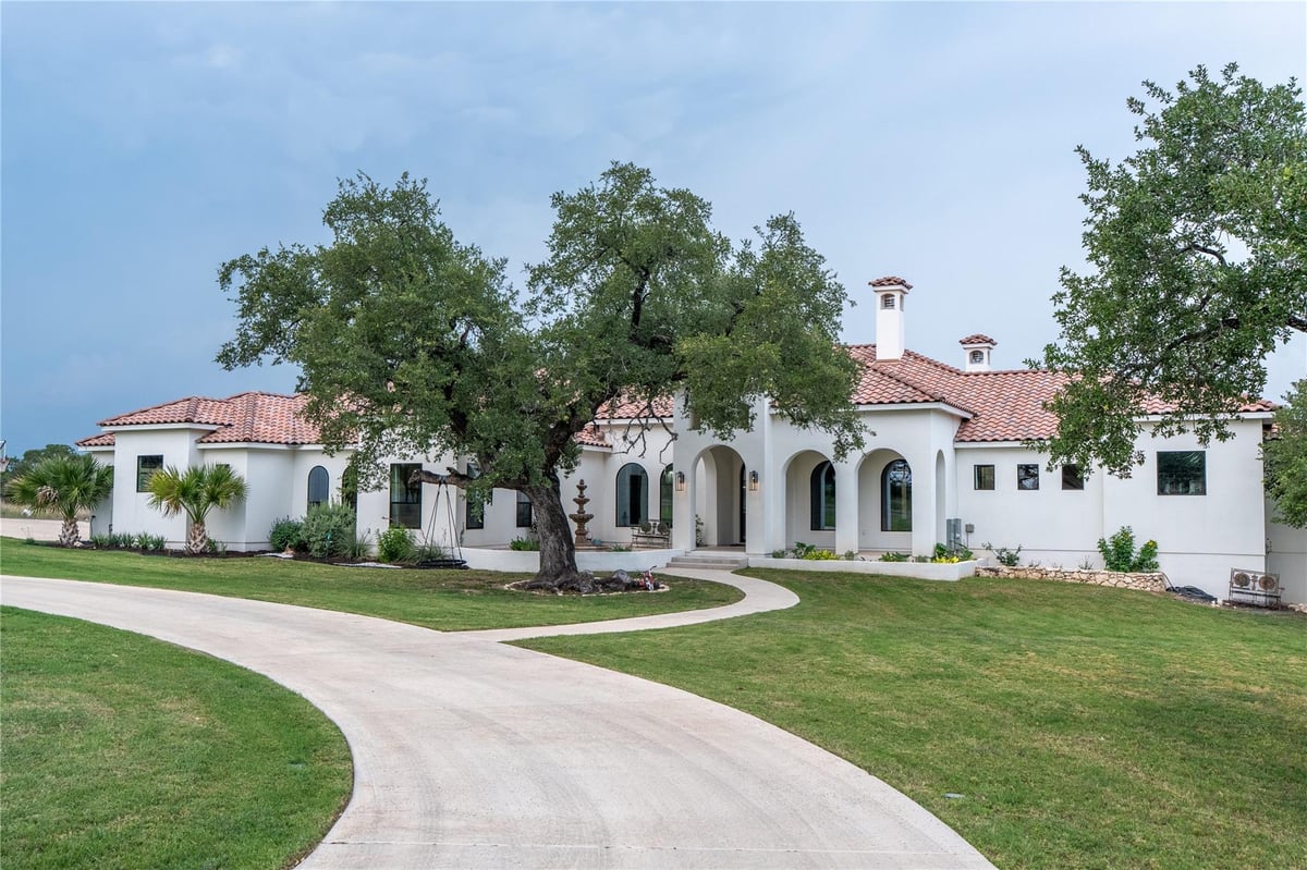View 4625 Boxwood BND in Montechino Ph One Sec One 4625 Boxwood BND - front exterior - Luxury home in Montechino Ph One Sec One, Lago Vista, TX