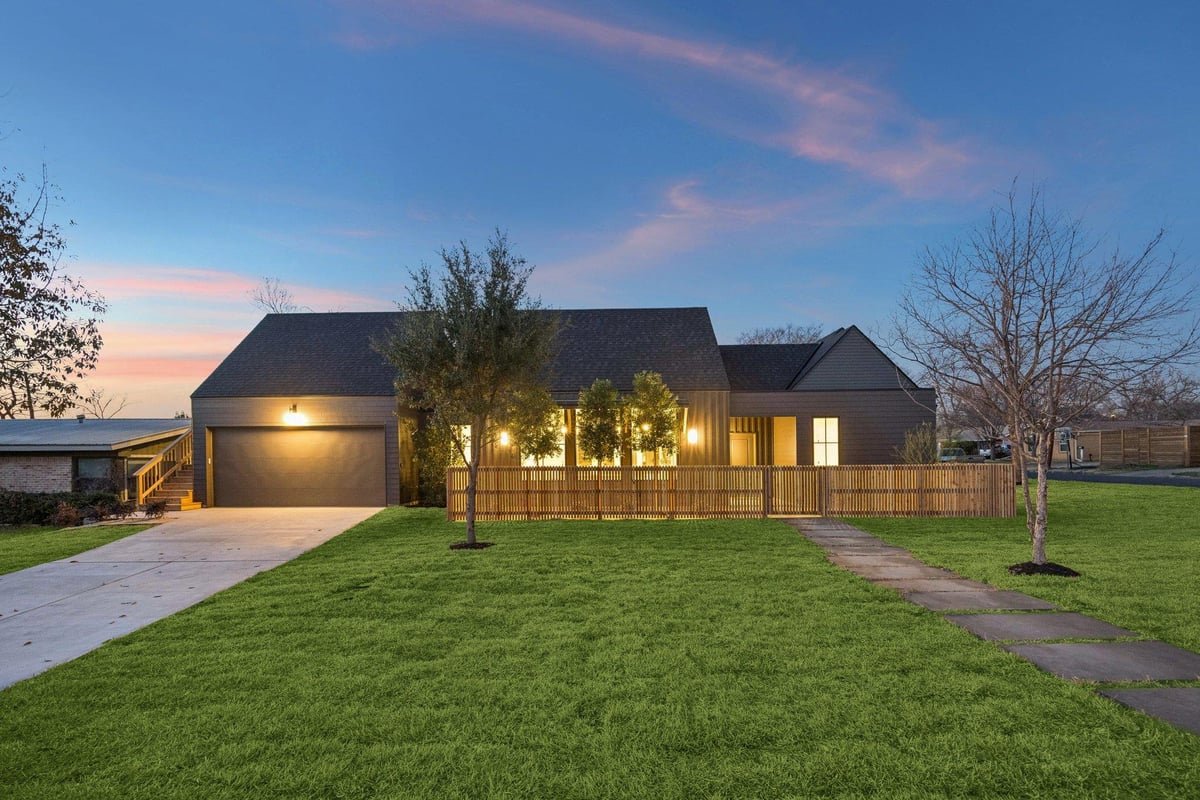 View 4700 Philco Dr in Park Forest Sec 01 4700 Philco Dr - front exterior - Luxury home in Park Forest Sec 01, Austin, TX