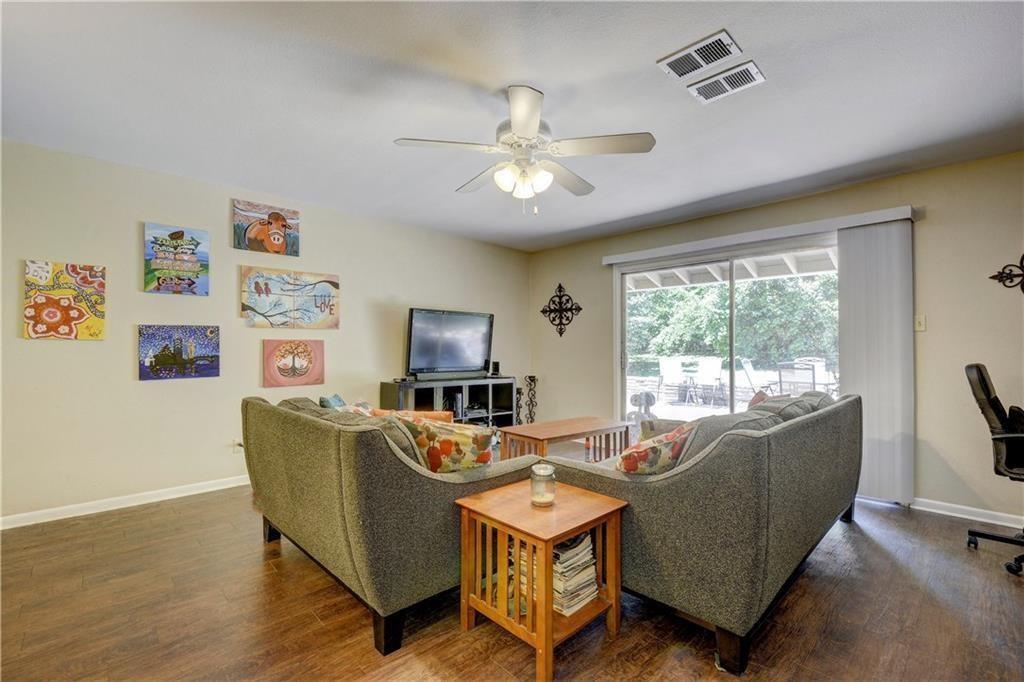 View 4702 Finley DR Unit #A in Winn 4702 Finley DR Unit #A - property photo 1 - Luxury home in Winn, Austin, TX