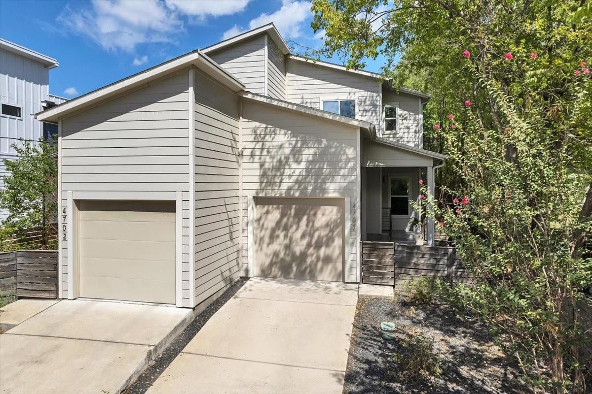 View 4702 Ledesma Rd Unit #B in Ledesma Road Condominiums 4702 Ledesma Rd Unit #B - front exterior - Luxury home in Ledesma Road Condominiums, Austin, TX