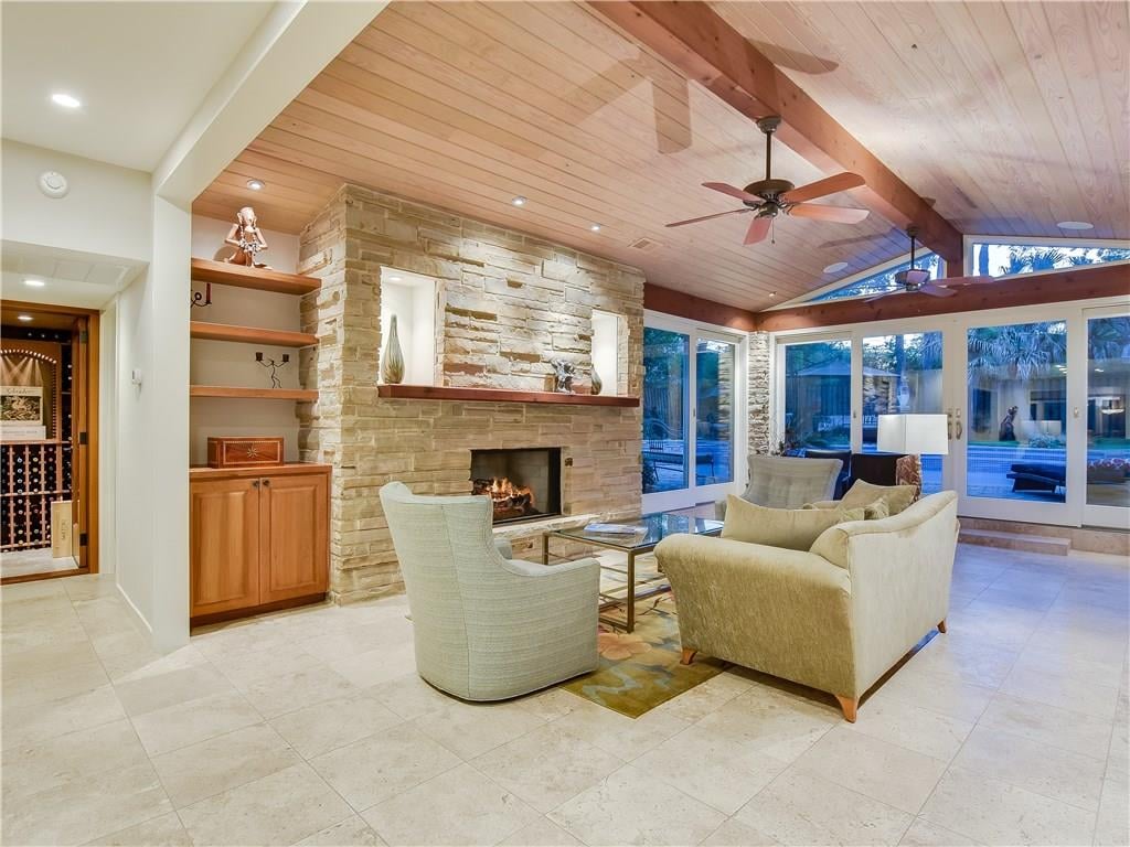 View 4702 Valley Oak Dr in Highland Park West 4702 Valley Oak Dr - property photo 1 - Luxury home in Highland Park West, Austin, TX