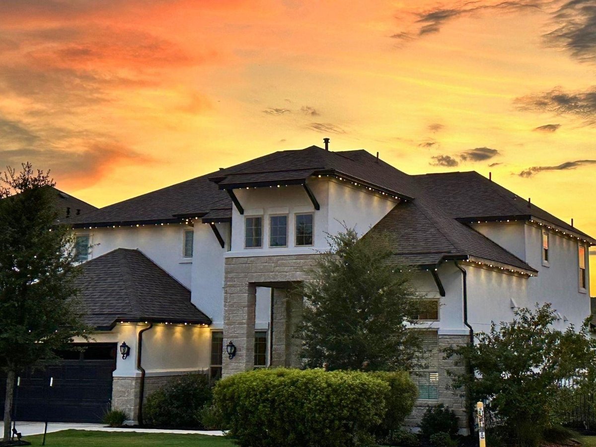 View 4705 Modena Bay Bnd in Travisso 4705 Modena Bay Bnd - front exterior - Luxury home in Travisso, Leander, TX