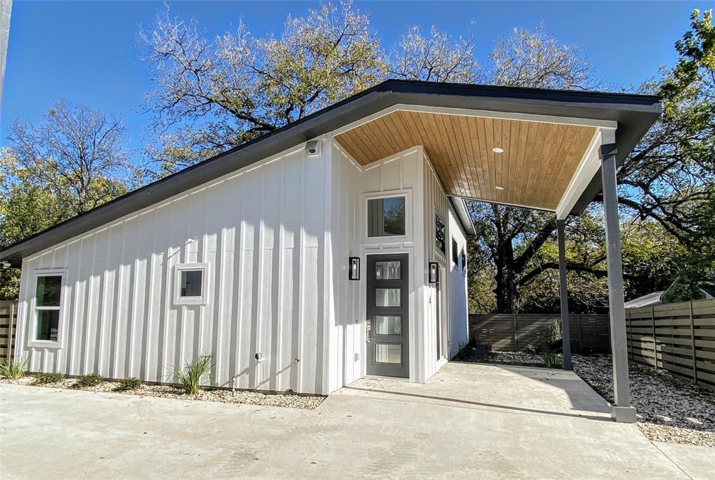 View 4706 Prock Ln Unit #4 in Prock G C 4706 Prock Ln Unit #4 - front exterior - Luxury home in Prock G C, Austin, TX