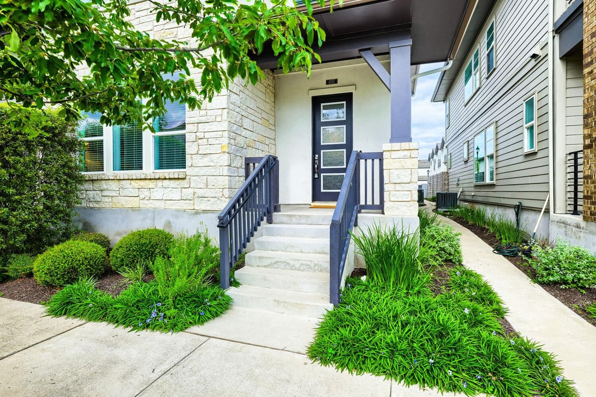 View 4707 Vaughan ST in Mueller Sec 10 A Sub 4707 Vaughan ST - front exterior - Luxury home in Mueller Sec 10 A Sub, Austin, TX