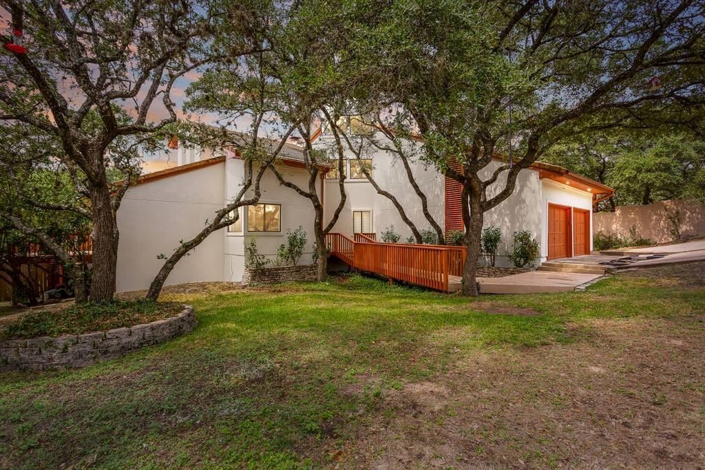 View 4707 Westslope Cir in Northwest Hills Sec 03 4707 Westslope Cir - property photo 1 - Luxury home in Northwest Hills Sec 03, Austin, TX
