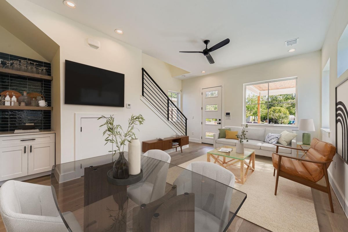 Living area at 4712 S Forest Dr - 3 bed 2 bath home