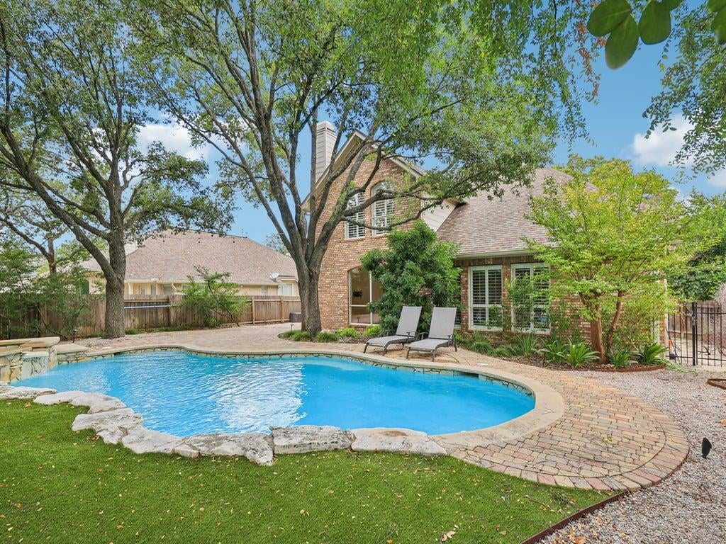 View 4717 Eagle Feather Dr in Travis Country 4717 Eagle Feather Dr - front exterior - Luxury home in Travis Country, Austin, TX