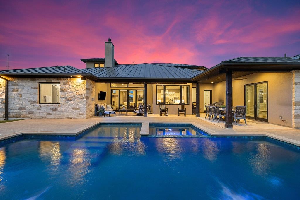 4746 R O Dr - front exterior - Luxury home in Tres Vista, Spicewood, TX