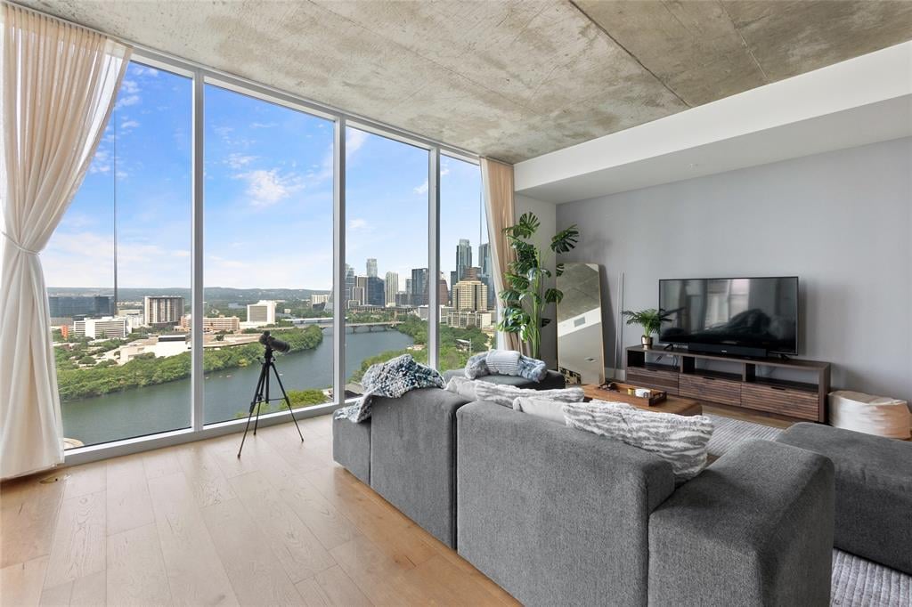 View 48 East Ave Unit #2310 in Natiivo 48 East Ave Unit #2310 - front exterior - Luxury home in Natiivo, Austin, TX