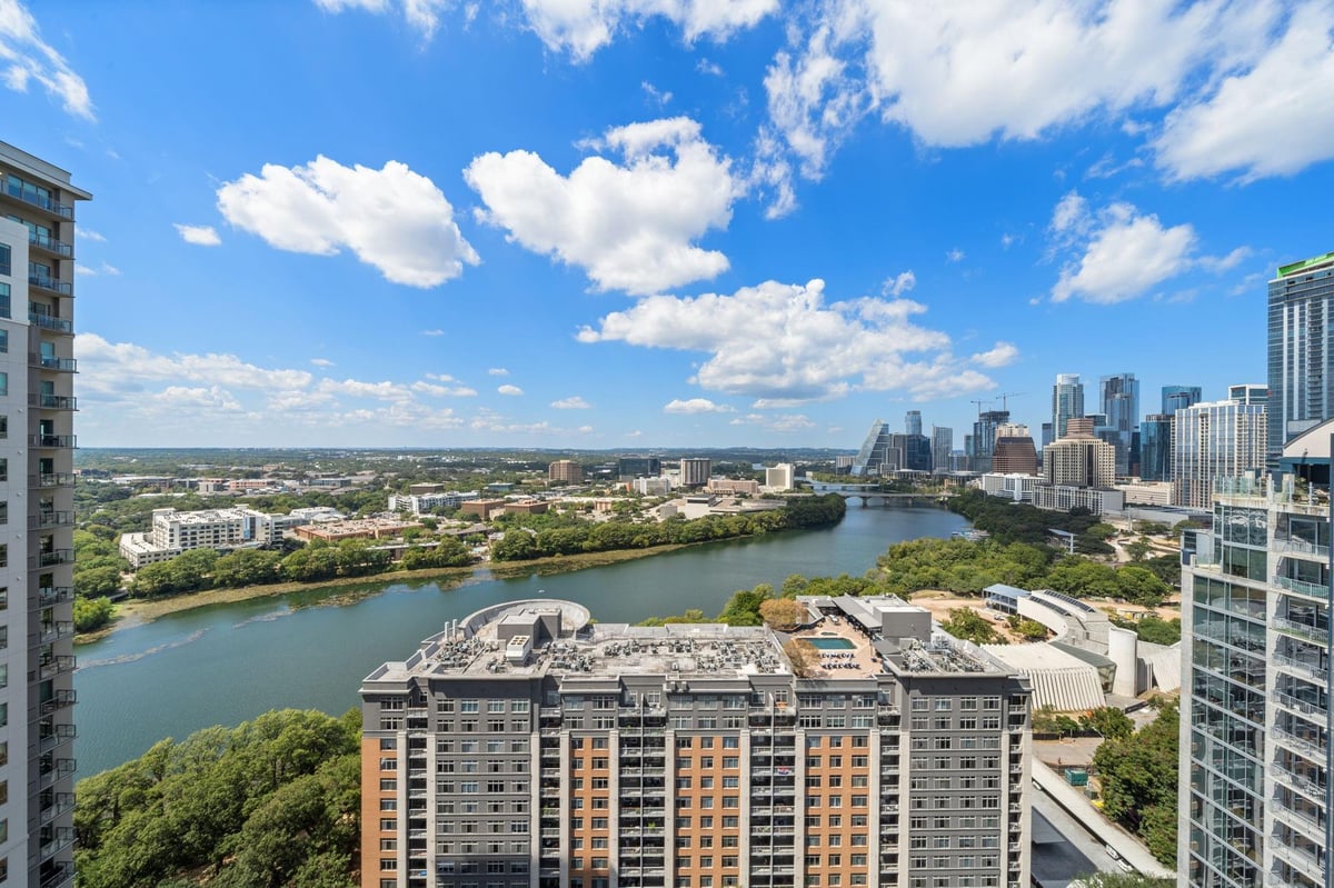 View 48 East Ave Unit #2511 in Natiivo Austin 48 East Ave Unit #2511 - front exterior - Luxury home in Natiivo Austin, Austin, TX