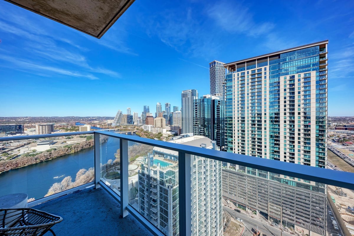 View 48 East Ave Unit #2802 in Natiivo 48 East Ave Unit #2802 - front exterior - Luxury home in Natiivo, Austin, TX