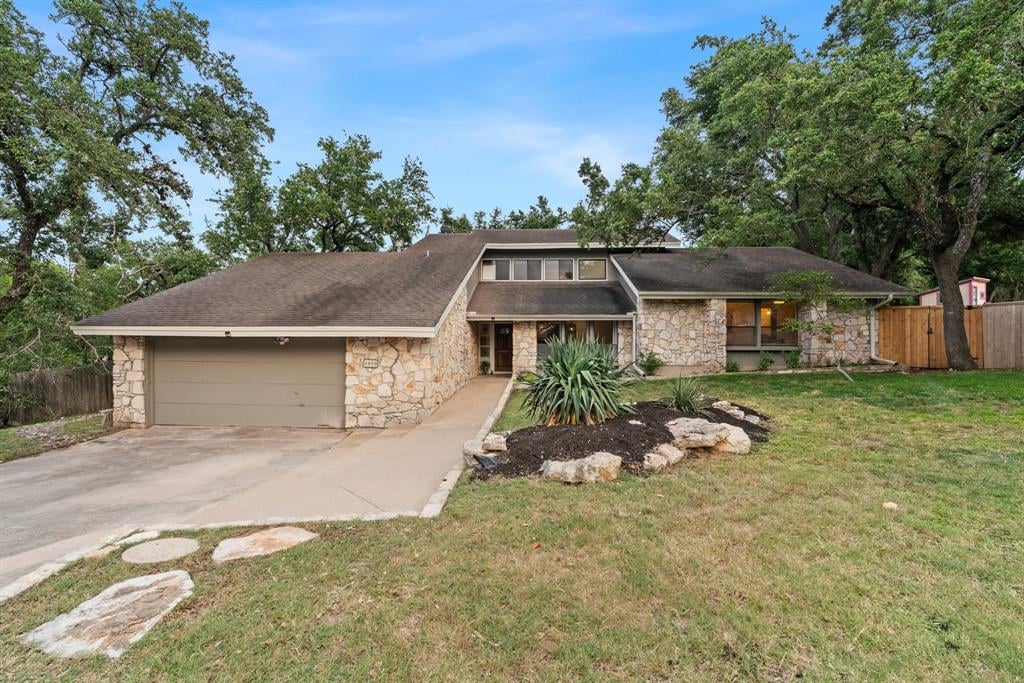 View 4800 Parkview PL in Vista West 03 4800 Parkview PL - front exterior - Luxury home in Vista West 03, Austin, TX