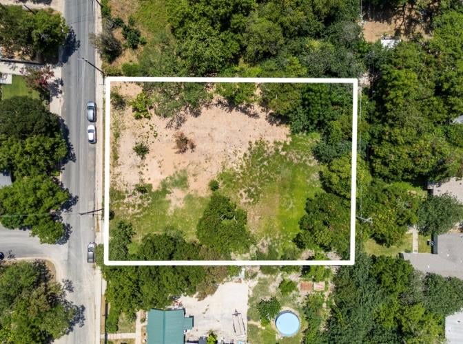 View 4801 Ledesma RD in Jc Tannehill League Sur 29 4801 Ledesma RD - property photo 1 - Luxury lot in Jc Tannehill League Sur 29, Austin, TX