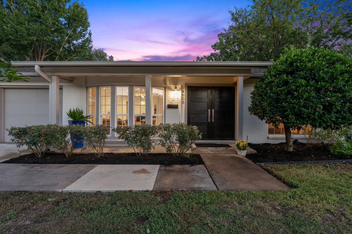 View 4803 Placid PL in Highland Village Sec 04 4803 Placid PL - property photo 1 - Luxury home in Highland Village Sec 04, Austin, TX