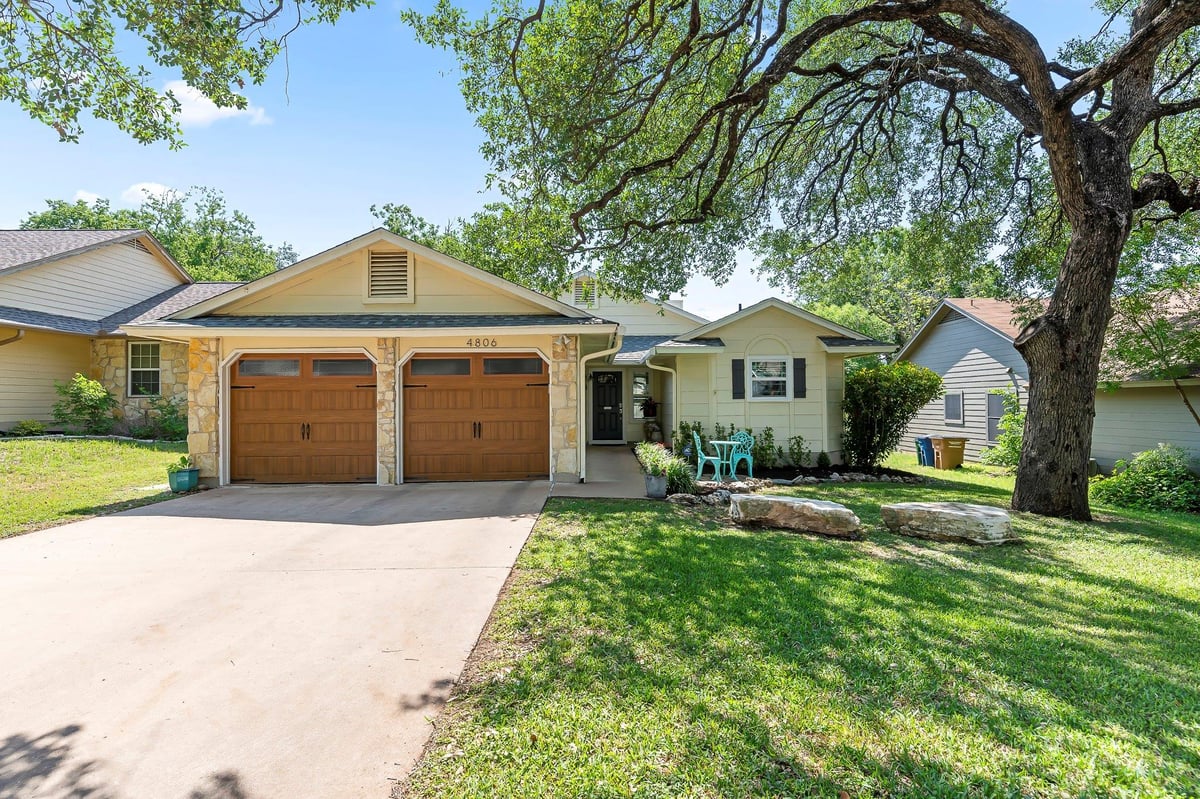 View 4806 Transit Cir in Milwood Sec 11 4806 Transit Cir - front exterior - Luxury home in Milwood Sec 11, Austin, TX