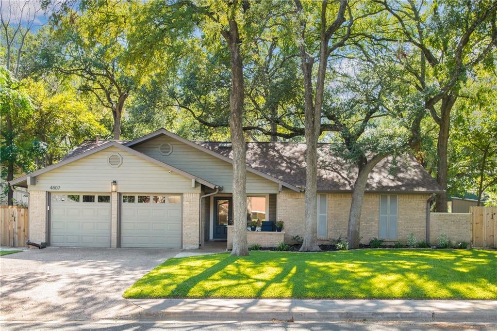 View 4807 Gerona Dr in Balcones Woods Sec 03a 4807 Gerona Dr - front exterior - Luxury home in Balcones Woods Sec 03a, Austin, TX