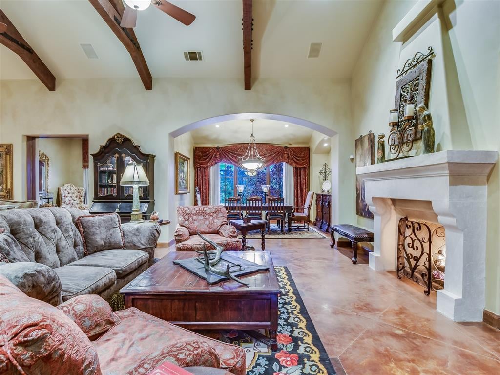 View 4825 Malaquita BR in Spanish Oaks 4825 Malaquita BR - property photo 1 - Luxury home in Spanish Oaks, Austin, TX