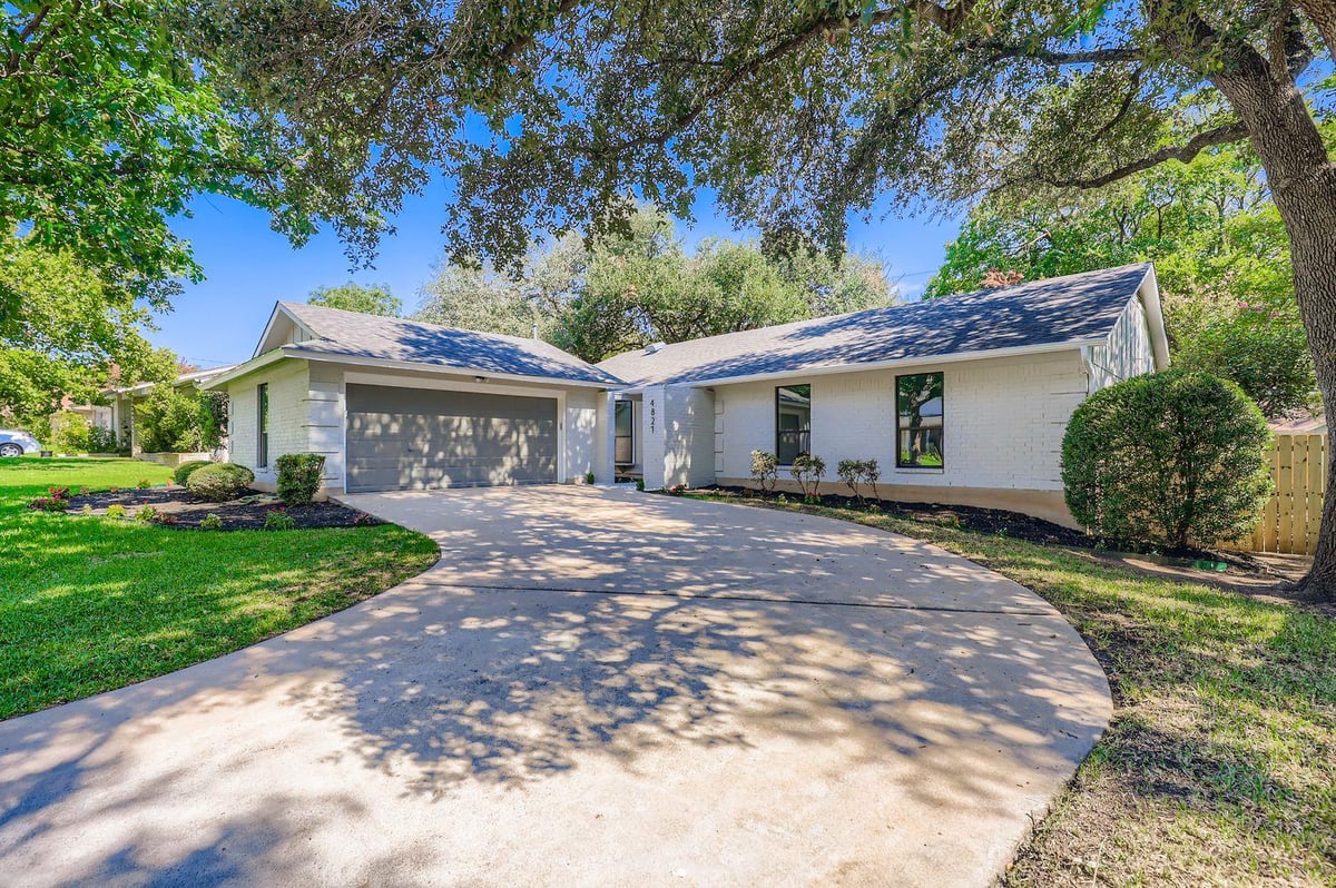 View 4827 Gerona Dr in Balcones Woods Sec 03A 4827 Gerona Dr - front exterior - Luxury home in Balcones Woods Sec 03A, Austin, TX