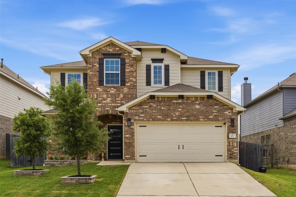 View 483 Algaroba Loop in Sunfield Ph Three Sec Three 483 Algaroba Loop - front exterior - Luxury home in Sunfield Ph Three Sec Three, Buda, TX