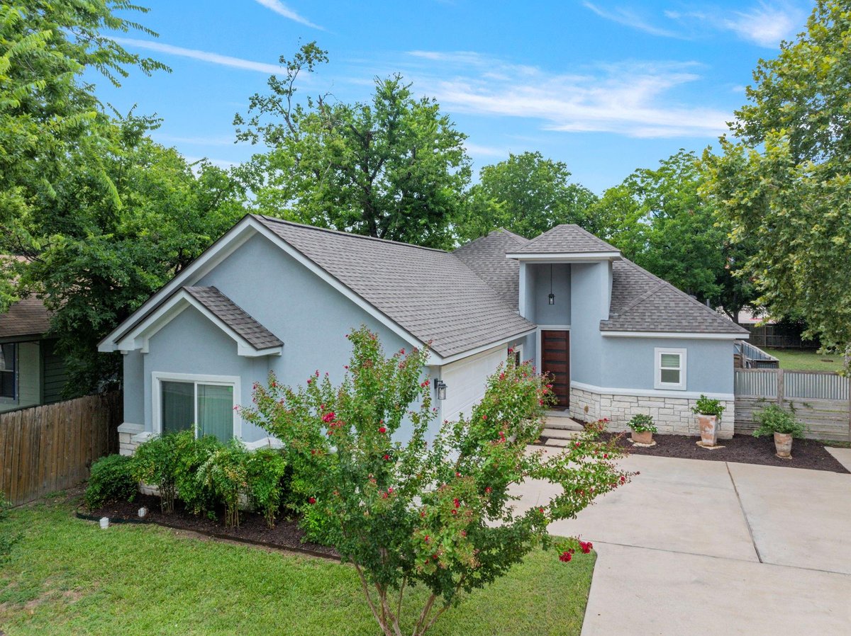 View 4901 Alf Ave in Springdale Add 4901 Alf Ave - front exterior - Luxury home in Springdale Add, Austin, TX