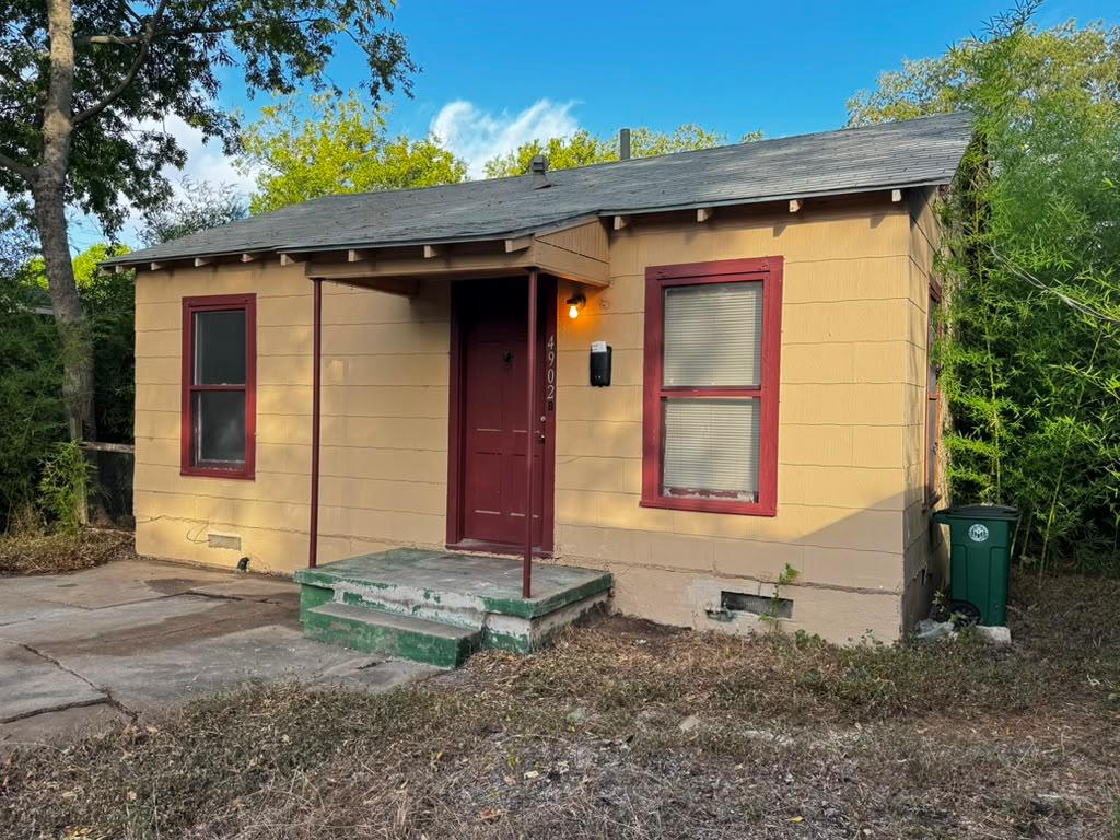 View 4902 Caswell Ave Unit #B in Hyde Park 4902 Caswell Ave Unit #B, photo 1, Hyde Park, Austin, TX