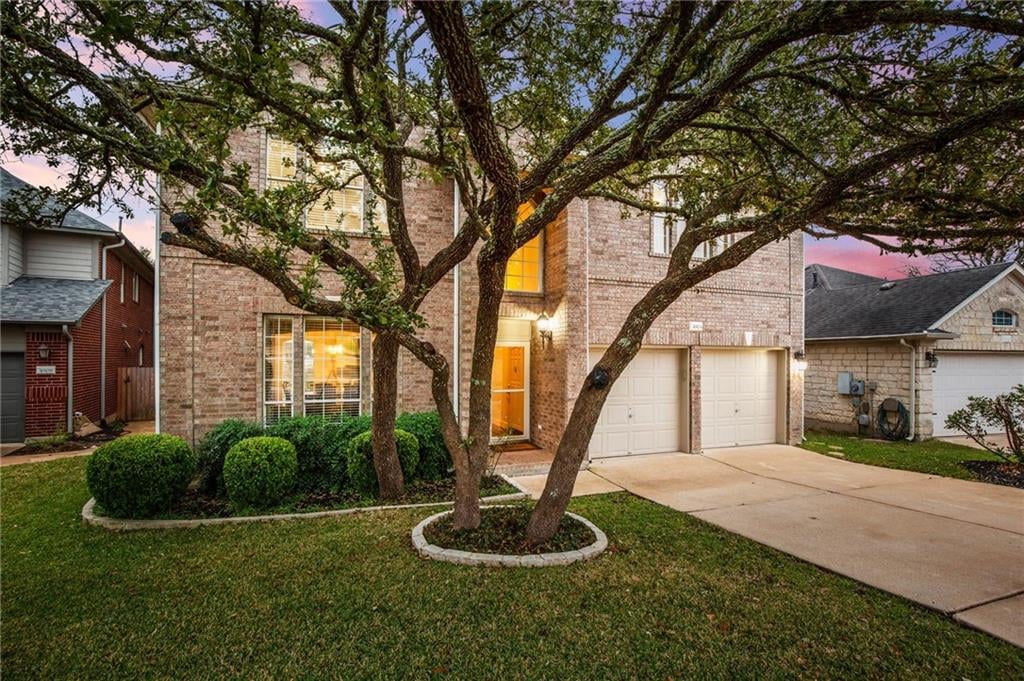 View 4904 Tiger Lily Way in Circle C Ranch Ph C Sec 08 4904 Tiger Lily Way - front exterior - Luxury home in Circle C Ranch Ph C Sec 08, Austin, TX
