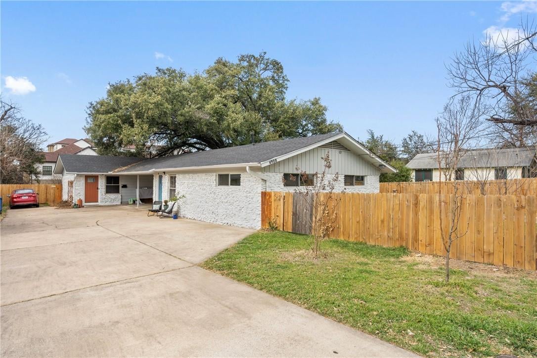 View 4908 Rowena Ave Unit #A in Hegman 4908 Rowena Ave Unit #A - property photo 1 - Luxury home in Hegman, Austin, TX