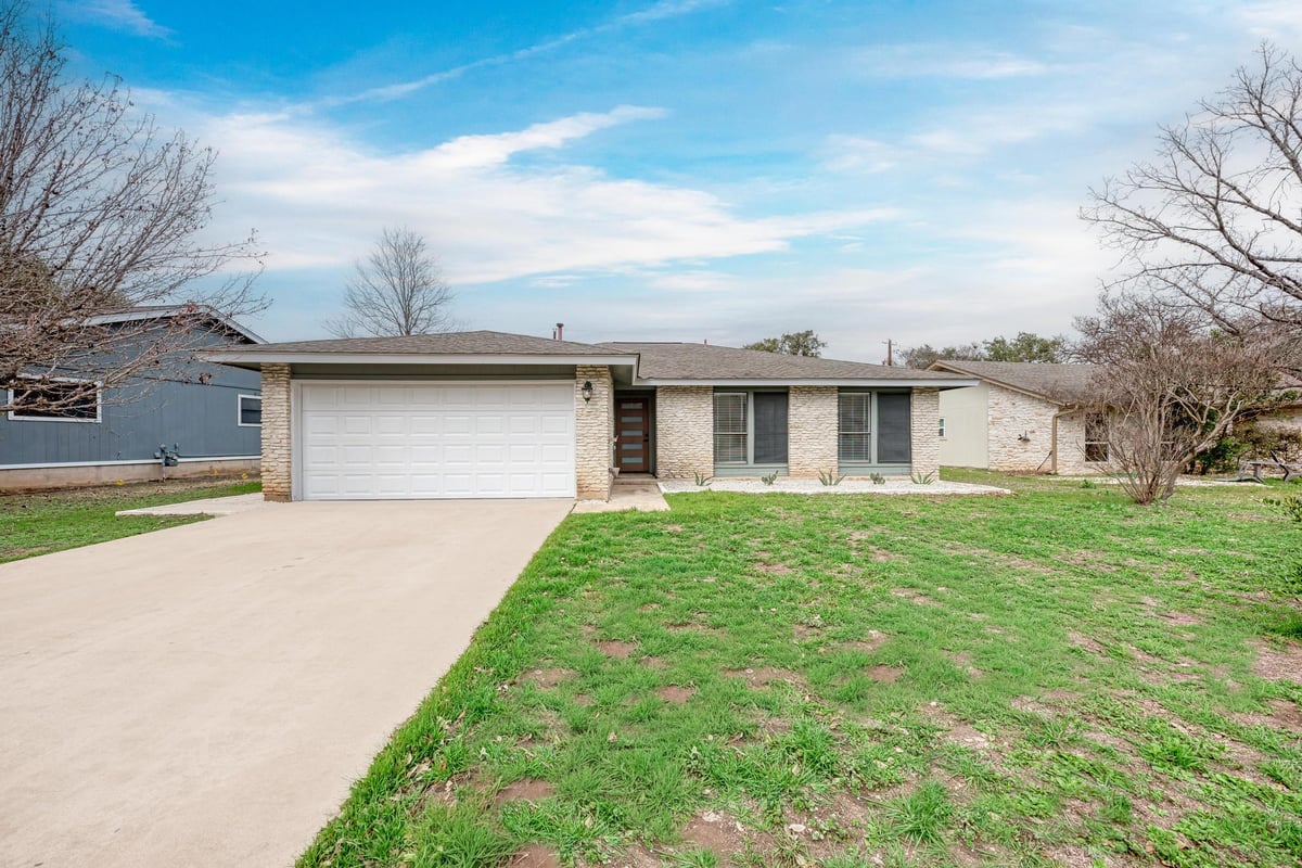View 4910 Wing RD in Westcreek Ph 03 Sec 01 4910 Wing RD - property photo 1 - Luxury home in Westcreek Ph 03 Sec 01, Austin, TX