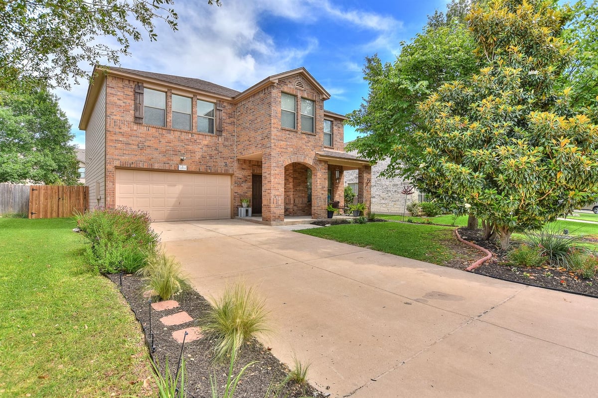View 4913 Woodstock DR in Woodlake Ph 04 4913 Woodstock DR - front exterior - Luxury home in Woodlake Ph 04, Georgetown, TX