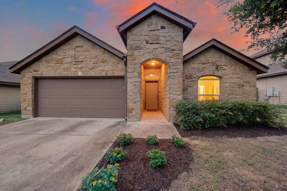 View 499 Eagle Brook LN in Shadow Creek Ph 7 Sec 2 499 Eagle Brook LN - property photo 1 - Luxury home in Shadow Creek Ph 7 Sec 2, Buda, TX