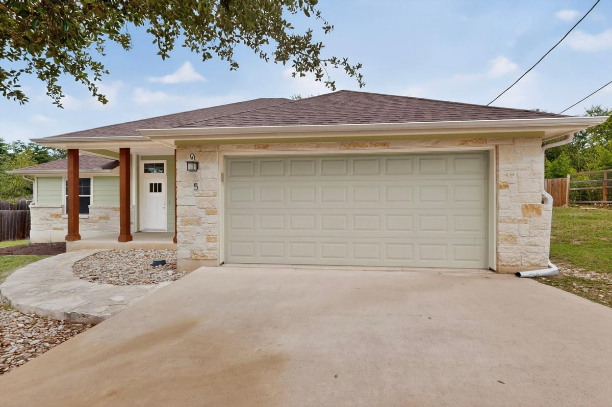 Primary bedroom at 5 Las Flores Dr - 3 bed 2 bath home