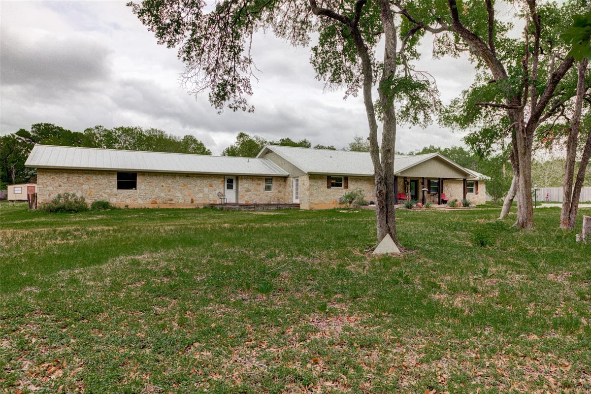 Kitchen at 500 Buckaroo Trl - 4 bed 3 bath home