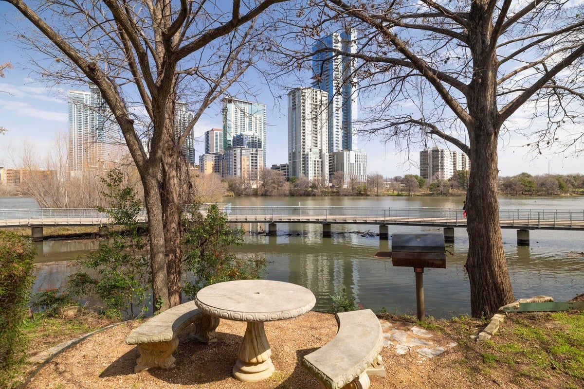View 500 E Riverside DR Unit #251 in Riverwalk Condo Amd 500 E Riverside DR Unit #251 - front exterior - Luxury home in Riverwalk Condo Amd, Austin, TX