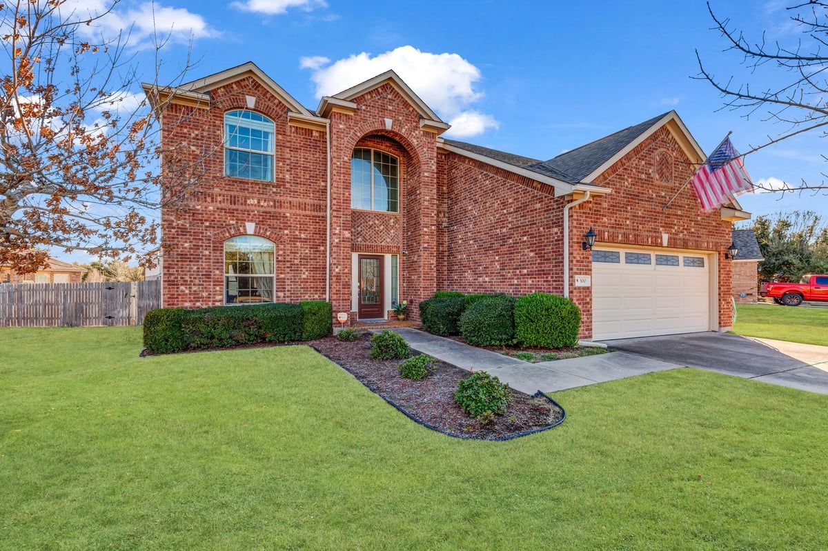 500 Hickory Run DR - front exterior - Luxury home in Red Oaks Sec 3, Cedar Park, TX