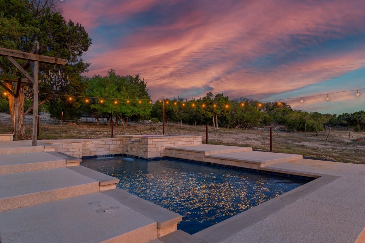Living area at 500 Madrone Ranch Trl - 3 bed 2 bath home