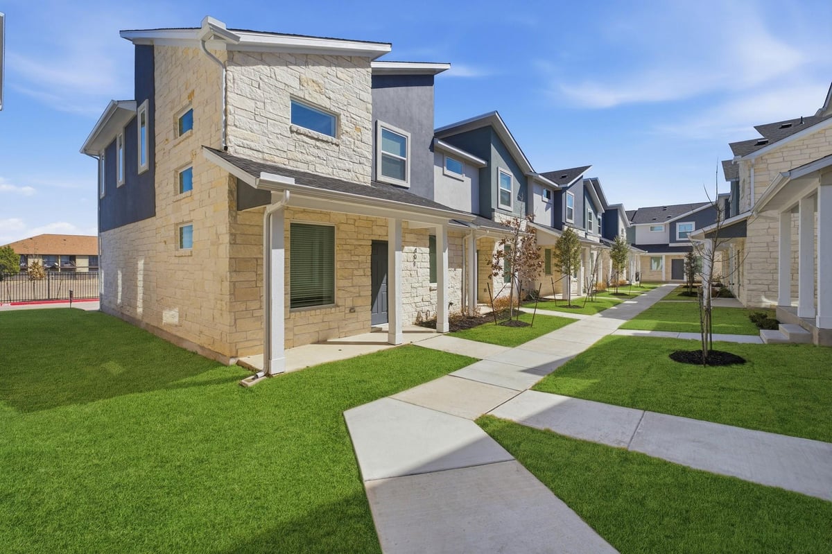 View 500 Municipal Dr Unit #402 in Municipal Drive Townhomes 500 Municipal Dr Unit #402 - front exterior - Luxury home in Municipal Drive Townhomes, Leander, TX