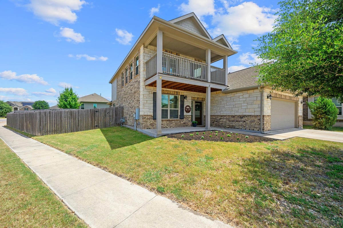 View 500 Puerta Vallarta LN in Enclave At Estancia Condominiu 500 Puerta Vallarta LN - front exterior - Luxury home in Enclave At Estancia Condominiu, Austin, TX