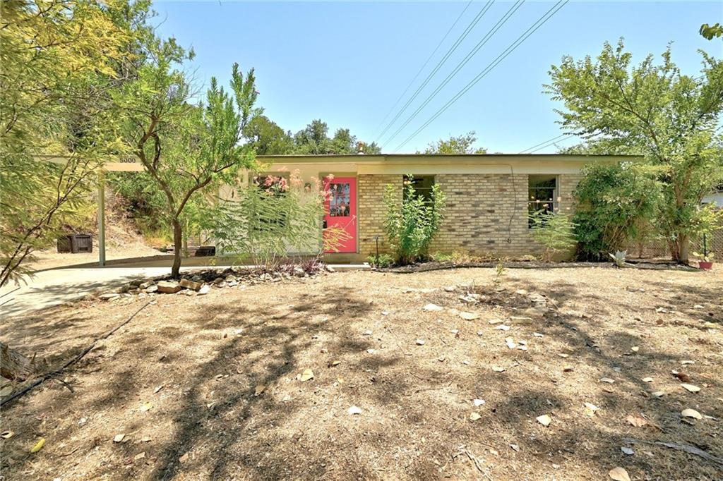 View 5000 Mendoza Dr in Harmony Heights Add Amd 5000 Mendoza Dr - front exterior - Luxury home in Harmony Heights Add Amd, Austin, TX