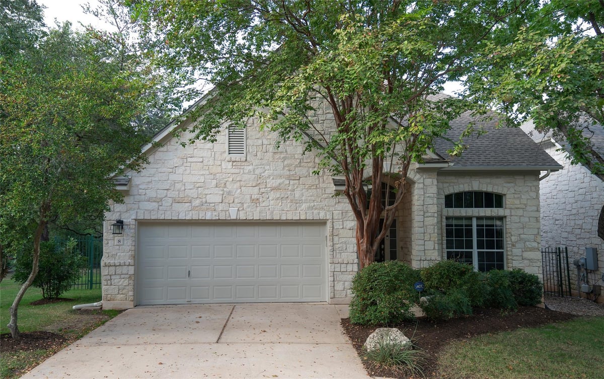 View 5000 Mission Oaks BLVD Unit #8 in Parke At Travis Country Condo Ame 5000 Mission Oaks BLVD Unit #8 - property photo 1 - Luxury home in Parke At Travis Country Condo Ame, Austin, TX