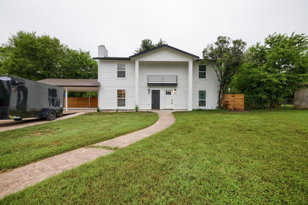 View 5001 Cottonwood CIR Unit #A in Manor Hills Sec 11 5001 Cottonwood CIR Unit #A - property photo 1 - Luxury home in Manor Hills Sec 11, Austin, TX
