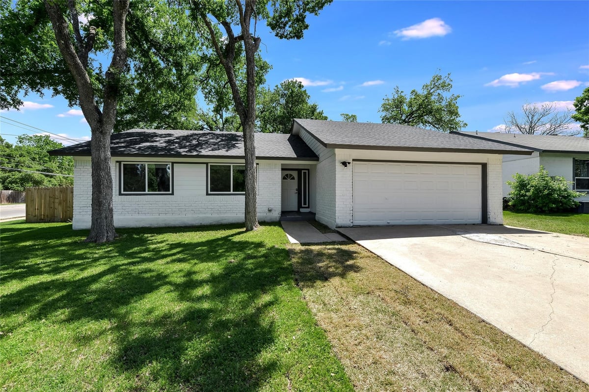 View 5001 Dull Knife Dr in Mesa Park Sec 03 5001 Dull Knife Dr - front exterior - Luxury home in Mesa Park Sec 03, Austin, TX