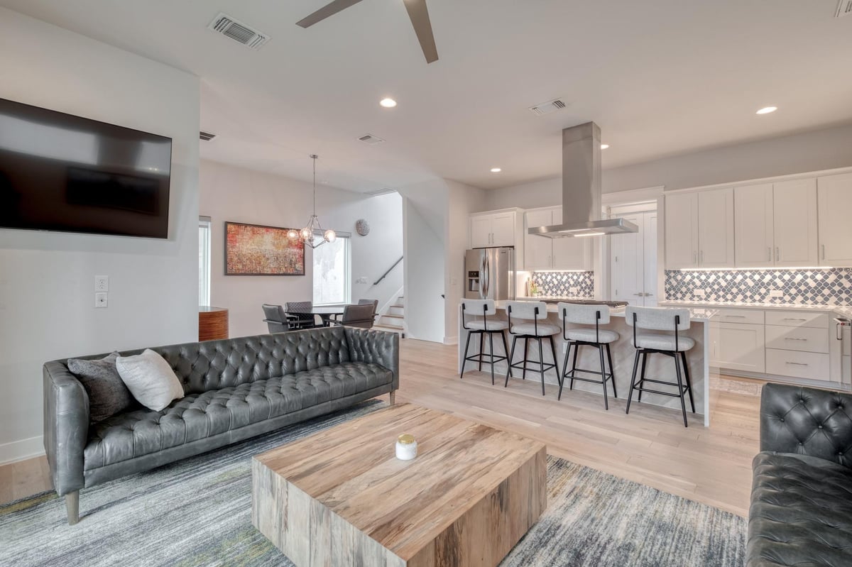 View 5002 E Pecan Springs RD Unit #7 in Lofts at St Stephens Condos 5002 E Pecan Springs RD Unit #7 - front exterior - Luxury home in Lofts at St Stephens Condos, Austin, TX