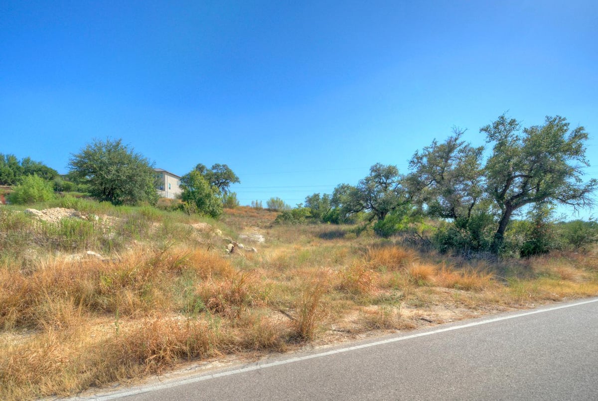 View 5003 Weletka DR in McCormick Mountain Sub Ph 3 5003 Weletka DR - property photo 1 - Luxury lot in McCormick Mountain Sub Ph 3, Austin, TX