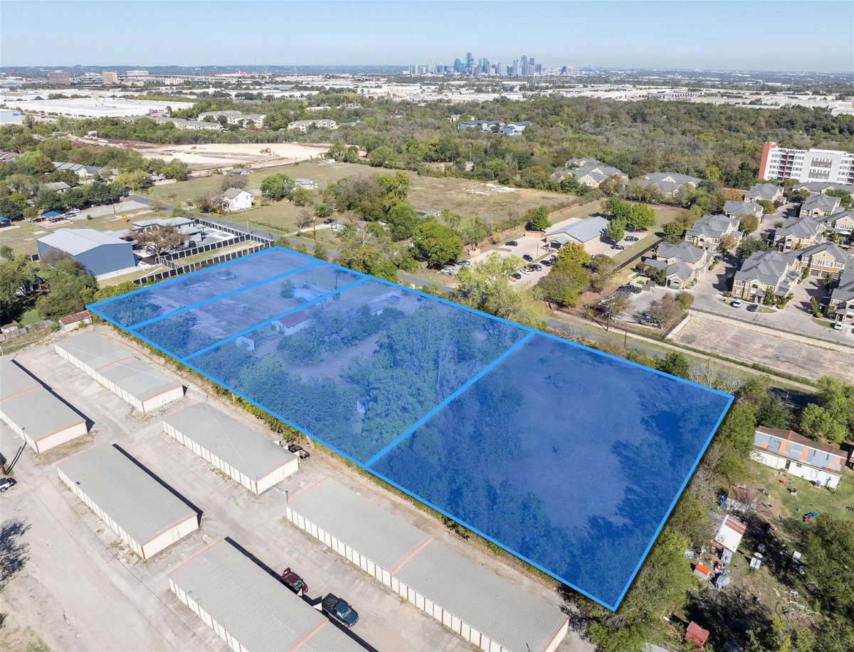View 5005, 5015, 5017, 0000 Maufrais Ln in DELVALLE S ACR 5005, 5015, 5017, 0000 Maufrais Ln - front exterior - Luxury lot in DELVALLE S ACR, Austin, TX