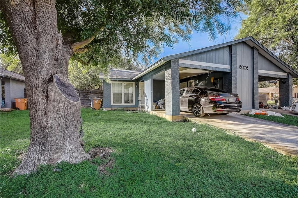 View 5006 Copperbend Blvd in Coffeeville 5006 Copperbend Blvd - front exterior - Luxury home in Coffeeville, Austin, TX