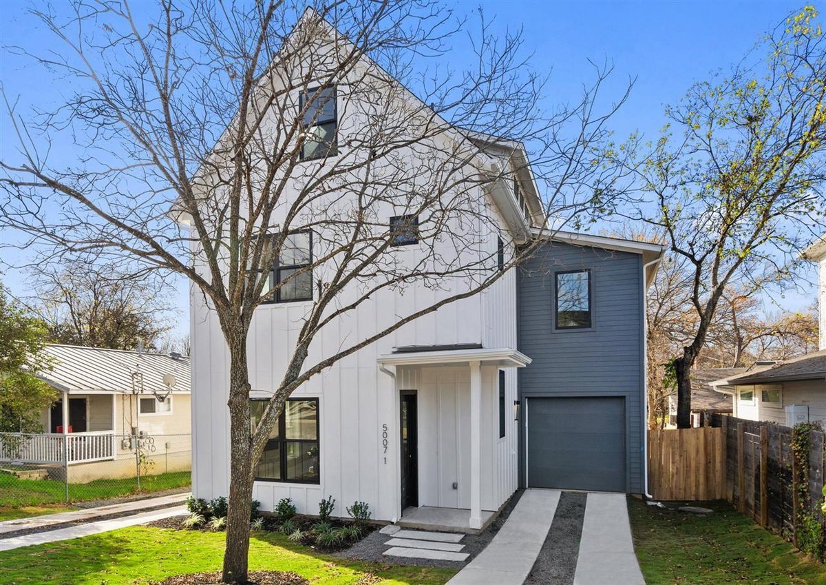 View 5007 Lott Ave Unit #1 in MASONFIELD 5007 Lott Ave Unit #1 - front exterior - Luxury home in MASONFIELD, Austin, TX