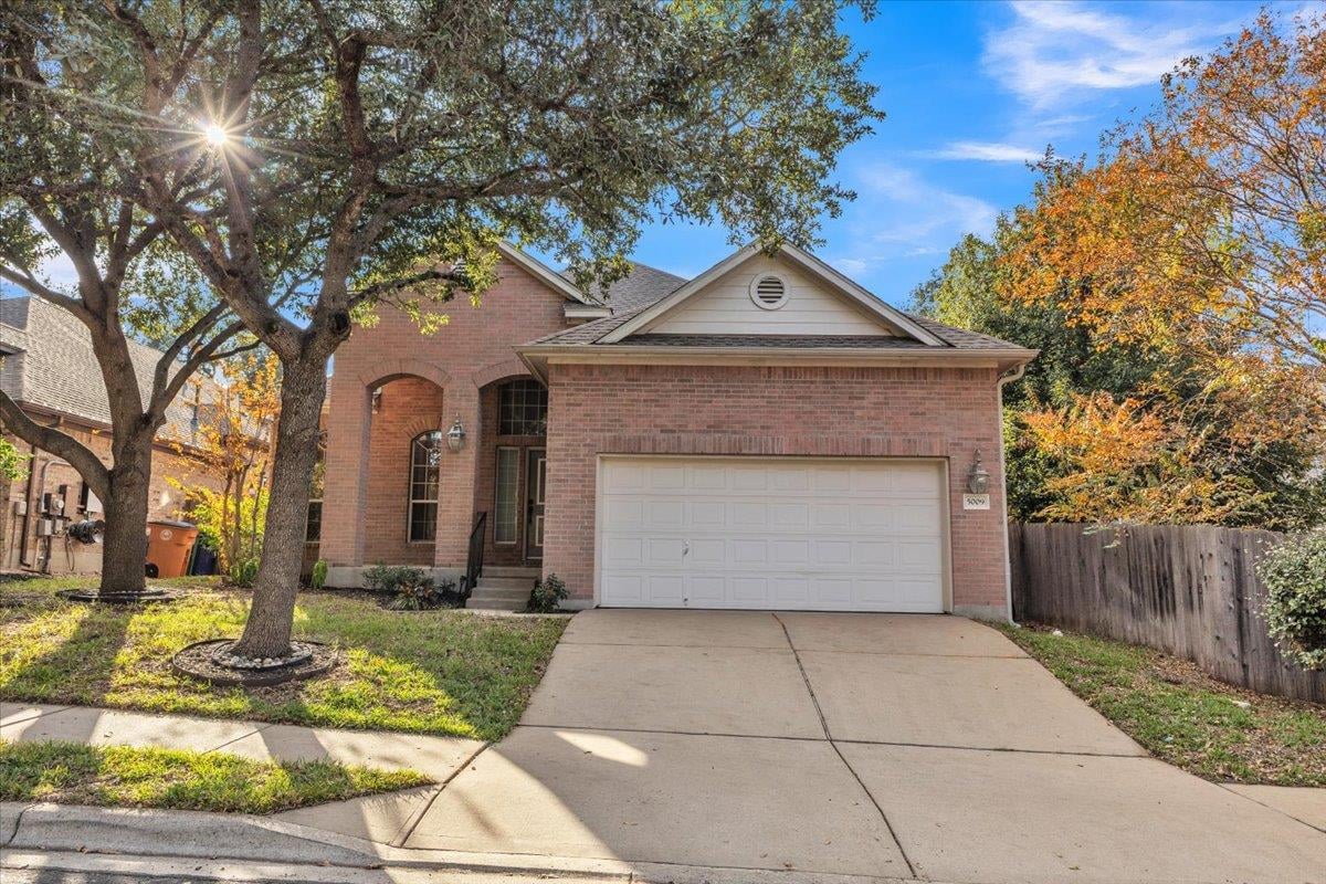 View 5009 Hibiscus Valley DR in Circle C Ranch Ph C Sec 08-B 5009 Hibiscus Valley DR - property photo 1 - Luxury home in Circle C Ranch Ph C Sec 08-B, Austin, TX