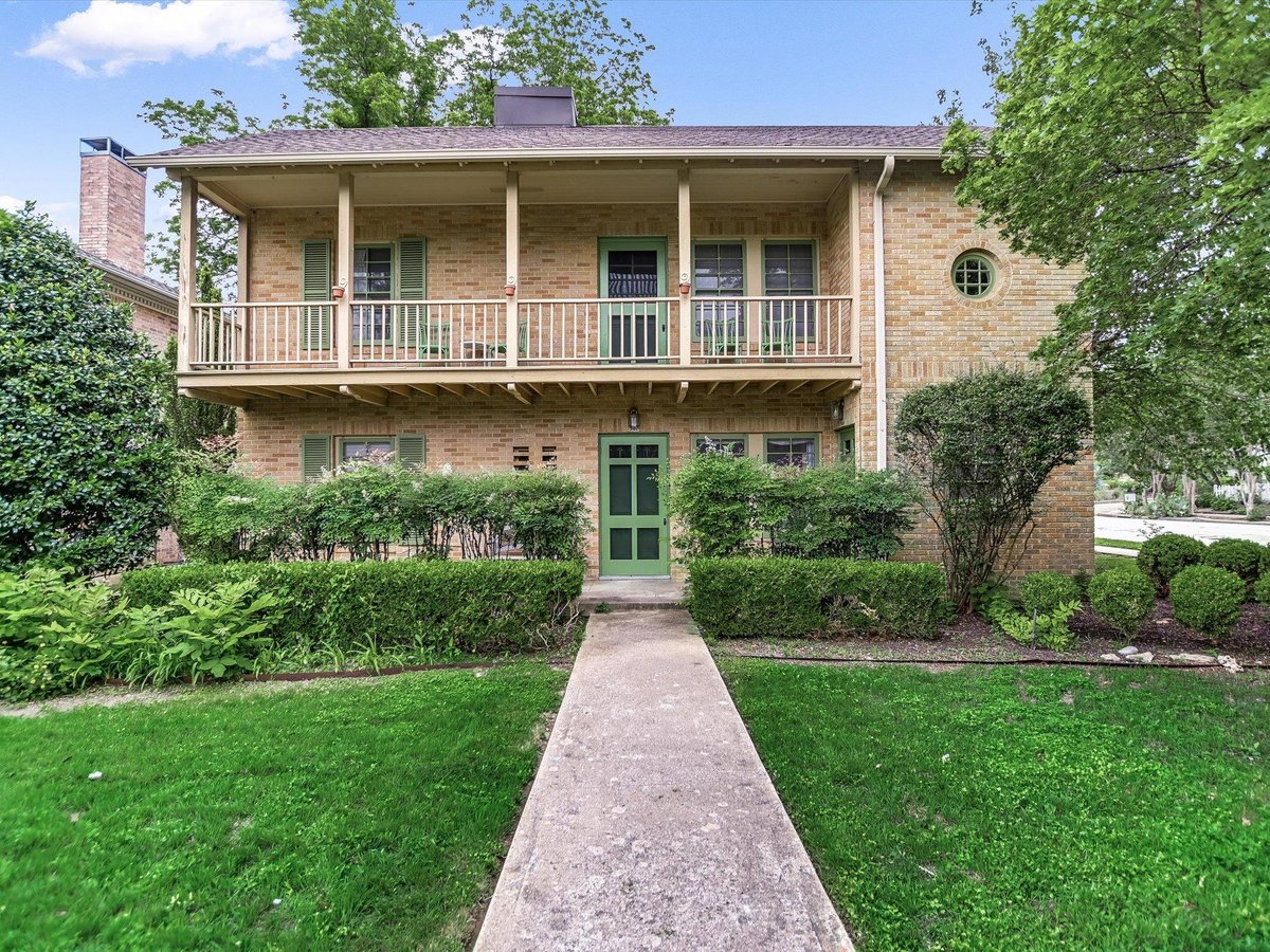 View 501 Carolyn Ave in Austin 501 Carolyn Ave, photo 1, Austin, Austin, TX