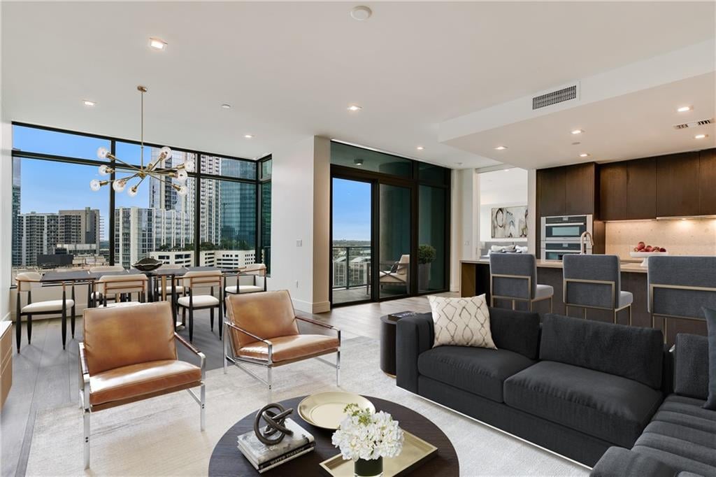 View 501 West Ave Unit #1105 in Original City of Austin 501 West Ave Unit #1105 - front exterior - Luxury home in Original City of Austin, Austin, TX